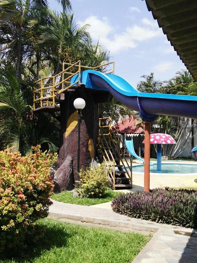 Hotel Santa Cruz Zapaca Bagian luar foto