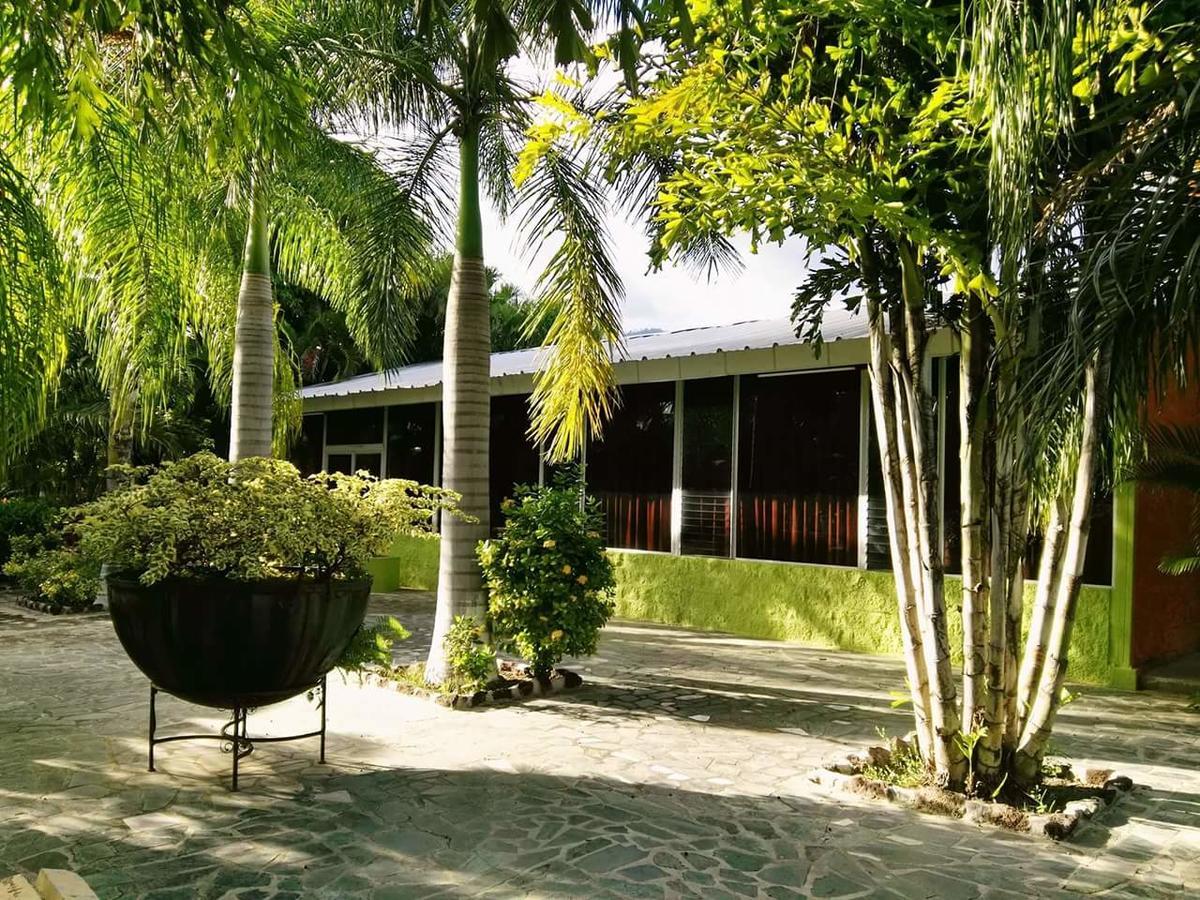 Hotel Santa Cruz Zapaca Bagian luar foto